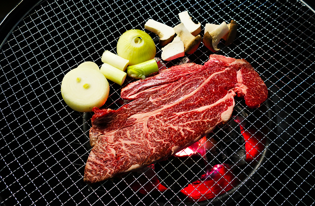 Hanwoo 1++ Steak Tasting Set 1 (3 cuts)