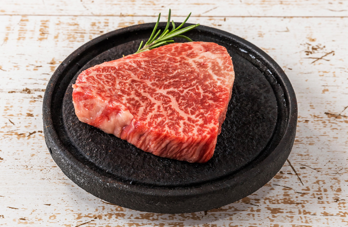 Lotte L’ Grow MBS 8 Wagyu Tenderloin Filet