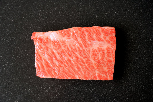 A5+ Hitachiwagyu Haneshita Steak Cut